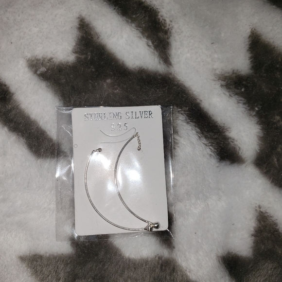 Curve Ear Threads 925 Sterling Earrings - Picture 2 of 3